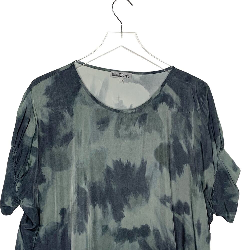 Tutu and Lilli XS/S The Bizzy Round Neck Short Sleeve Top Print Silky Lagenlook - Picture 4 of 7